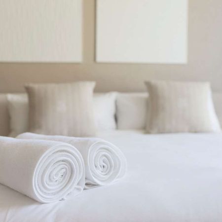 Golden Tulip Warri Airport Hotel Effurun ภายนอก รูปภาพ